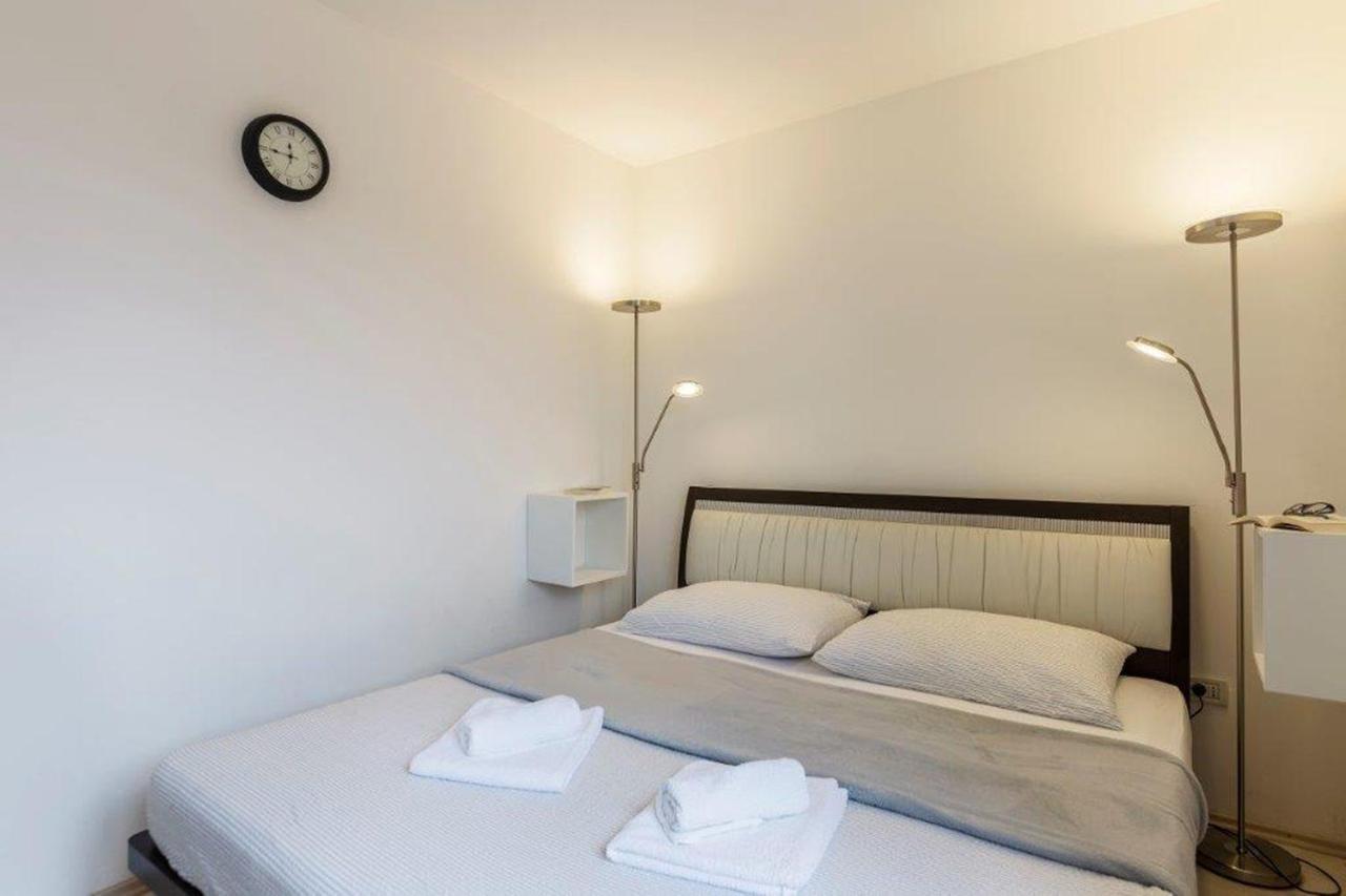 Apartment Dubravka Near The Sandy Beach Medulin Luaran gambar